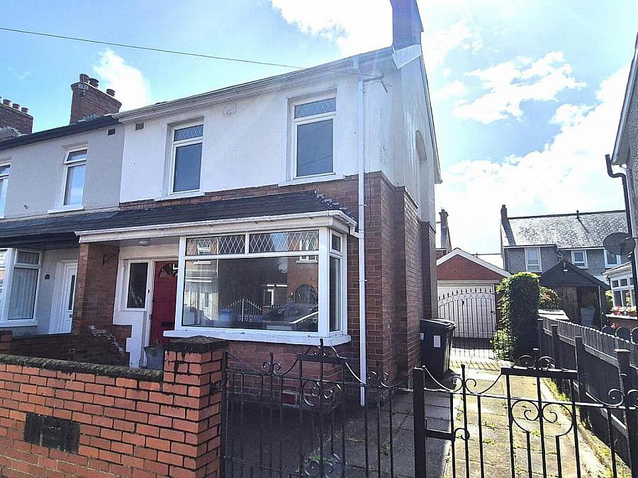 17 Loopland Drive, Belfast, BT6 9DW