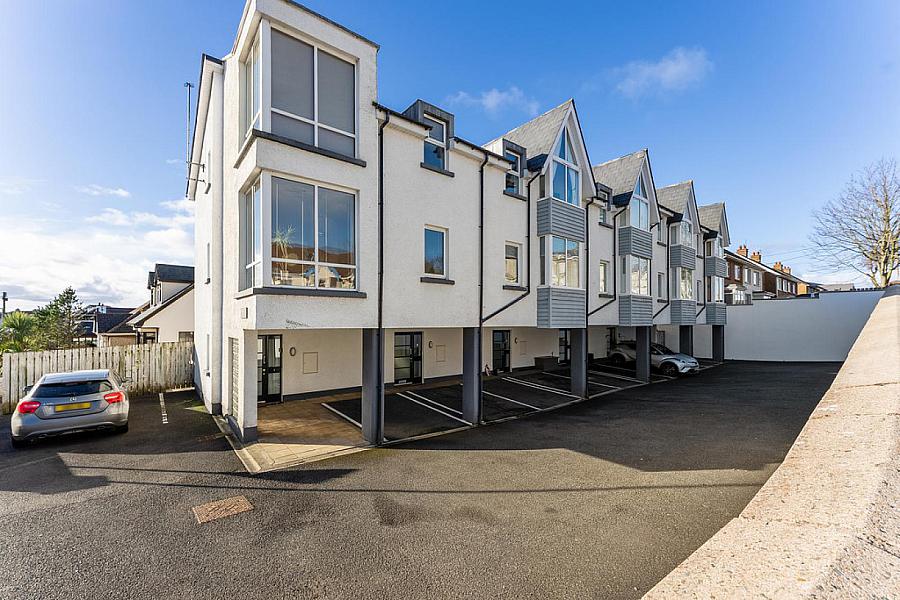 2 Prospect Mews, Royal Avenue, Portstewart, BT55 7LE