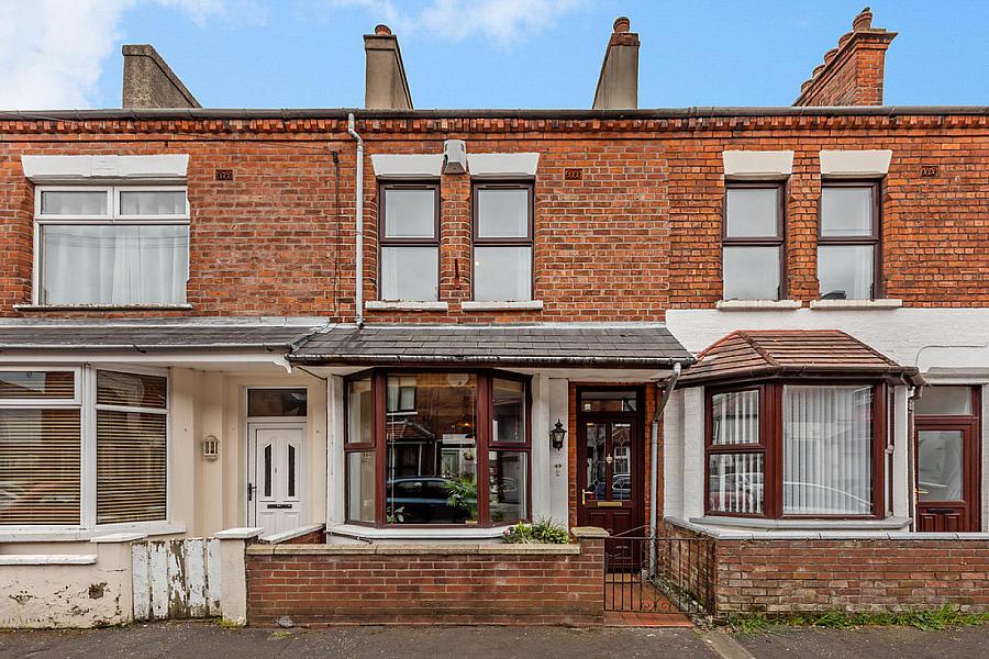 49 Lichfield Avenue, Belfast, BT5 5JQ