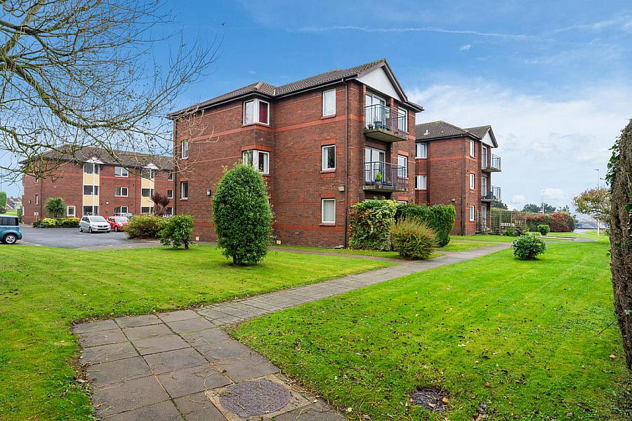 6 Lyndhurst Court, Bangor, BT19 1AP