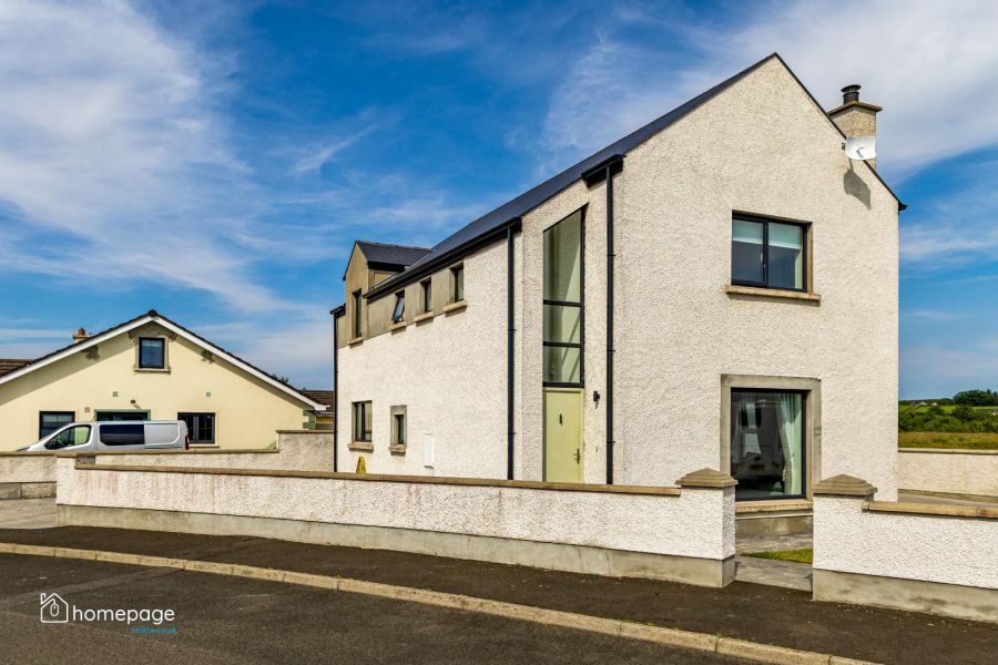 38 Oeghill Park, Derry / Londonderry, BT47 3HN