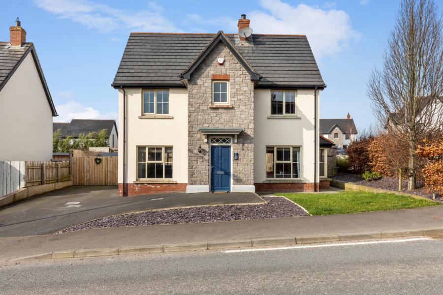 31 Coopers Mill Park, Dundonald, Belfast, BT16 1SX