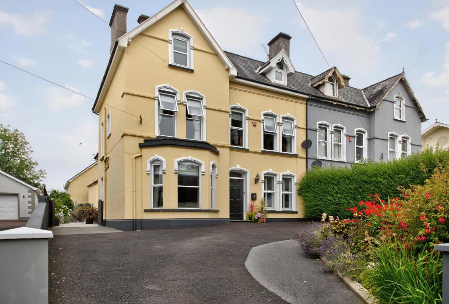 126 Ballymoney Road, Ballymena, BT43 5BZ
