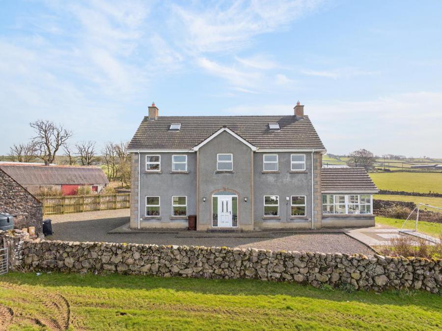 47A Racavan Road, Broughshane, BT42 4PH