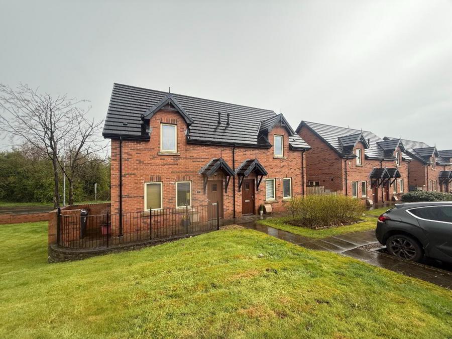 32 Woodland Grove, Ballymena, BT43 6WJ
