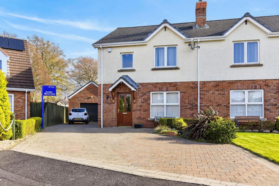 5 Rectory Meadow, Broughshane, Ballymena, BT42 4LG