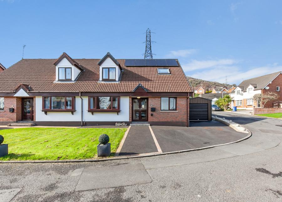 19 Lyndhurst Meadows, Belfast, County Antrim, BT13 3XG
