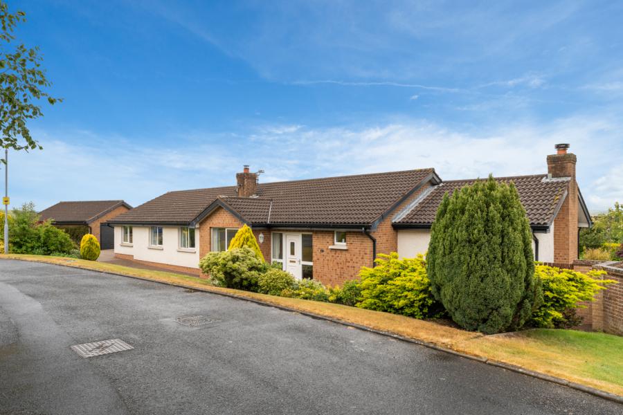 5 Cuttles Ridge, Comber, Newtownards, BT23 5YT