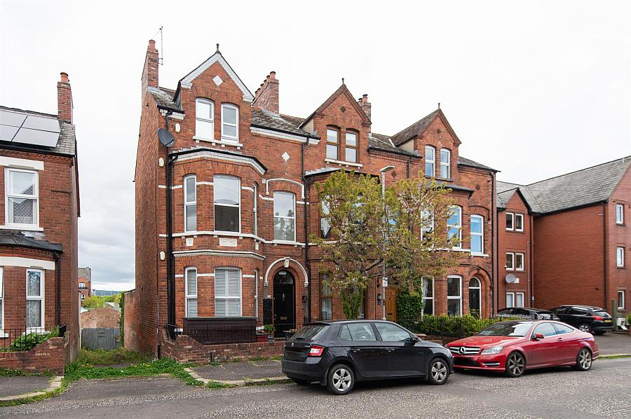 Apt 2, 52 The Mount, Albertbridge Road, Belfast, BT5 4ND