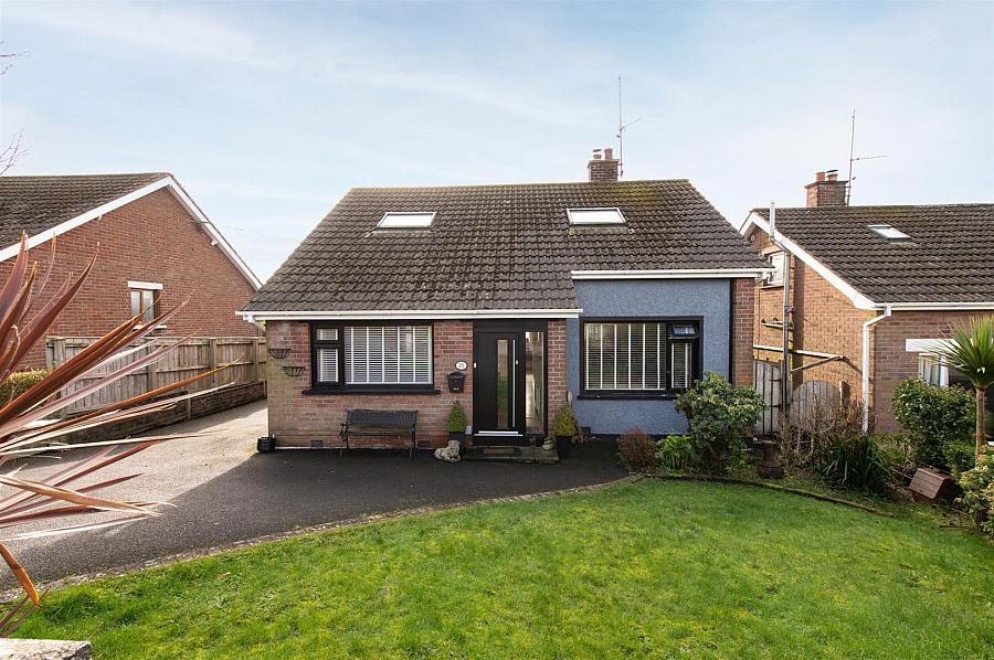 25 Knockbracken Crescent, Carryduff, Belfast, BT8 8DB