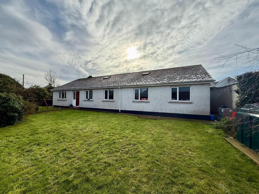 136 Ballygassoon Road, Loughgall, BT61 8JU