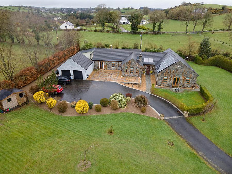 46 Cherryhill Road, Ballynahinch, BT24 8NW