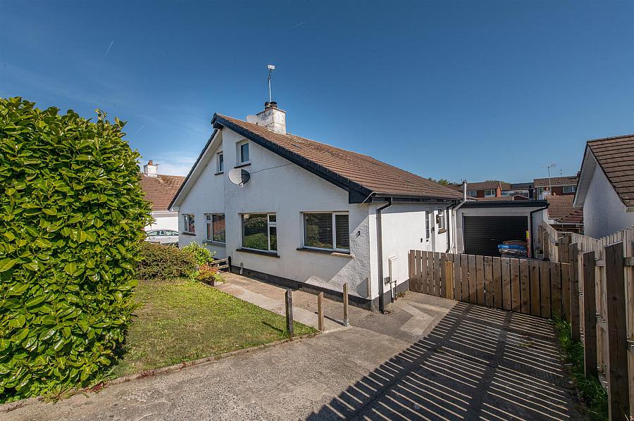 3 Craigs Road, Ballynahinch, BT24 8PQ