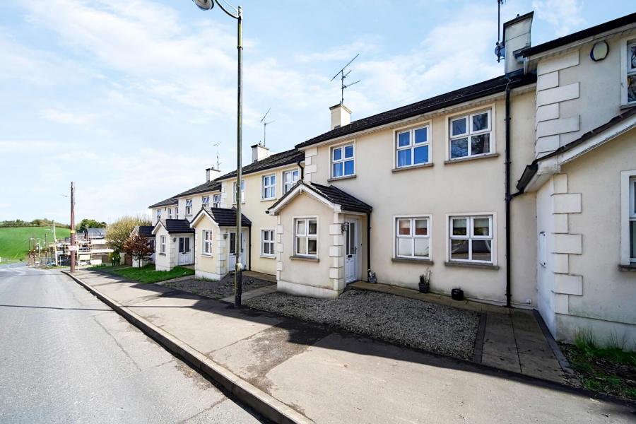 64 Main Street, Sixmilecross, Omagh, BT79 9NF