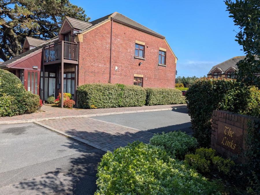 8 The Links, Dundrum Road, Newcastle, BT33 0ST