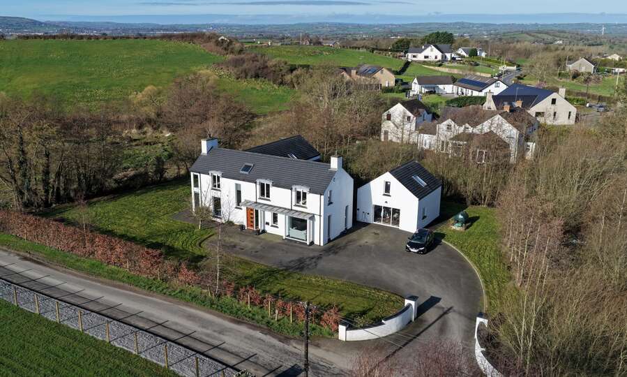 60 Sheeptown Road, Newry, BT34 2LA