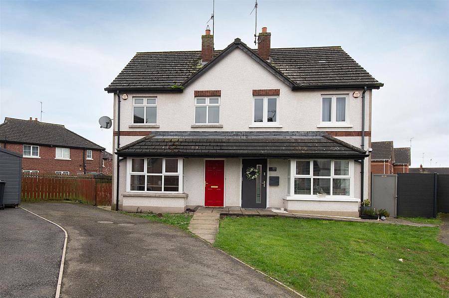 97 Roes Hill, Lawrencetown, BT63 6FB