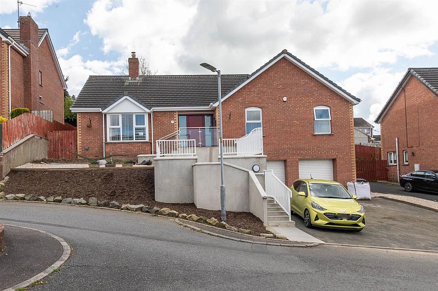 14 Oakridge, Banbridge, BT32 4RT