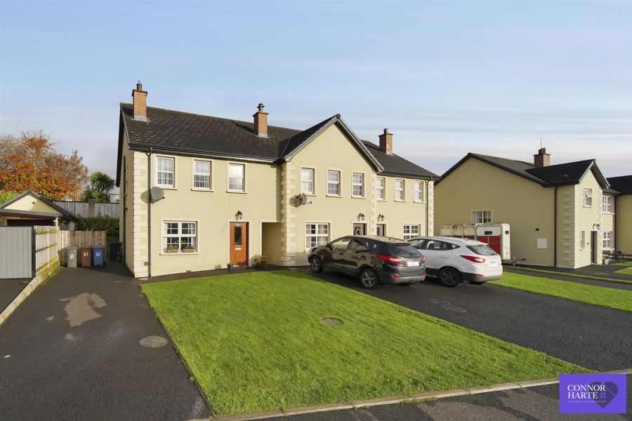 37 Loran Vale, Cookstown, BT80 8XZ