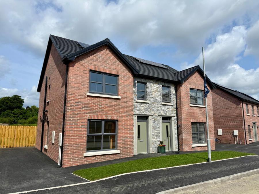 44, Linen Grove, Drumahoe Road, Lderry, BT47 3ZP