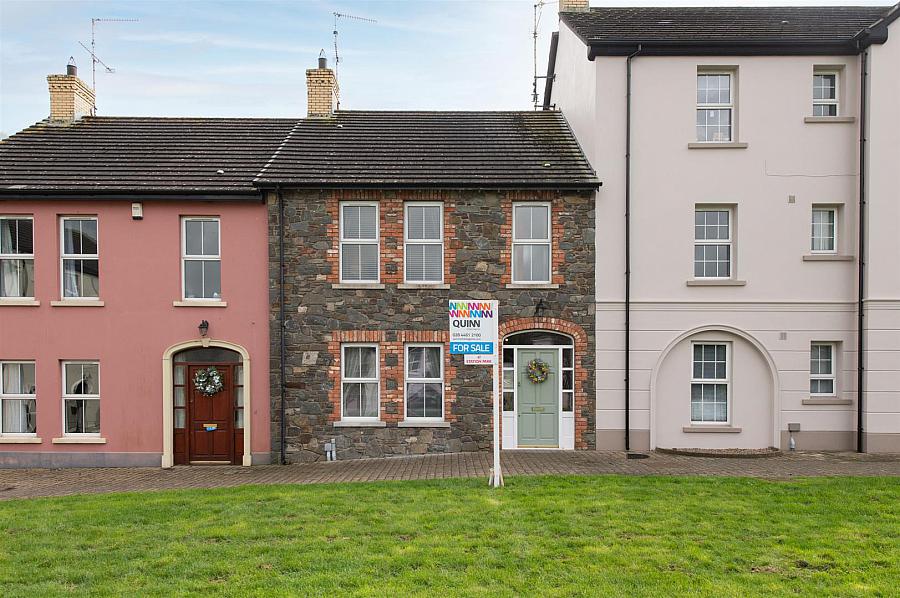 47 Station Park, Crossgar, Downpatrick, BT30 9FB