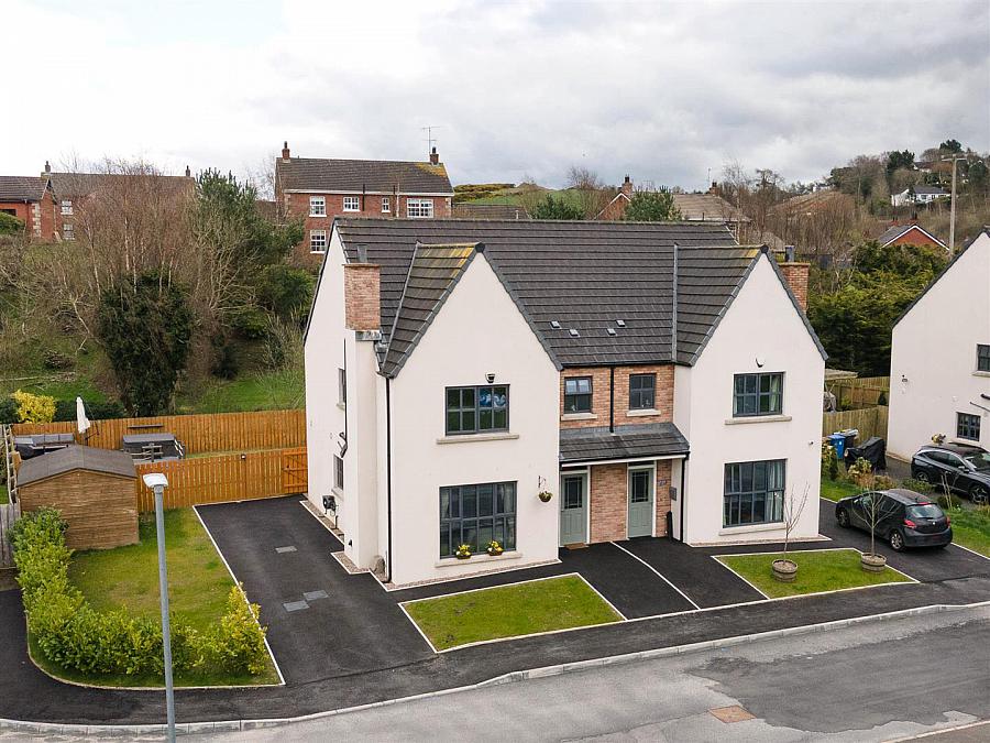 16 Park Lane, Downpatrick, BT30 6GH