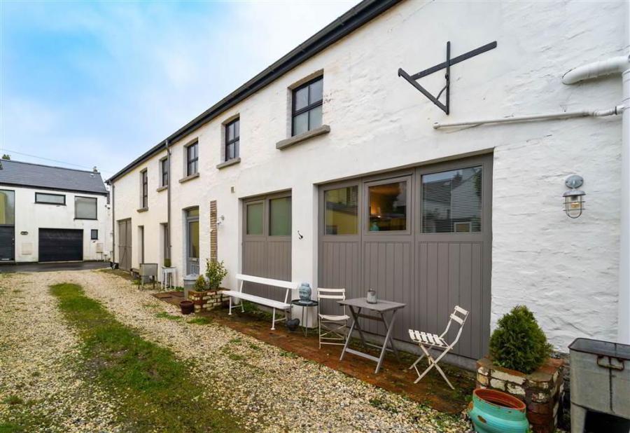 74 Lyle Road, Ballyholme, Bangor, BT20 5LT