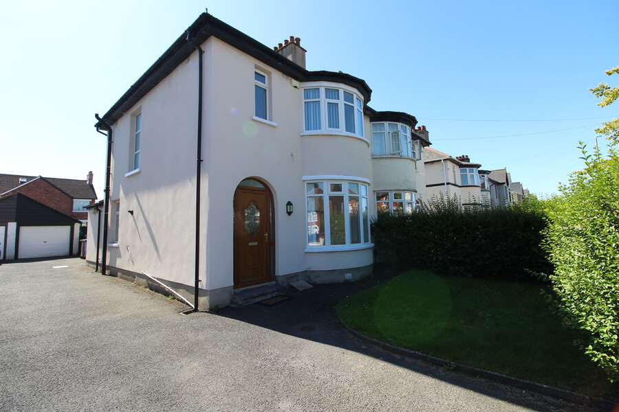 43 Grand Parade, Castlereagh, Belfast, BT5 5HG