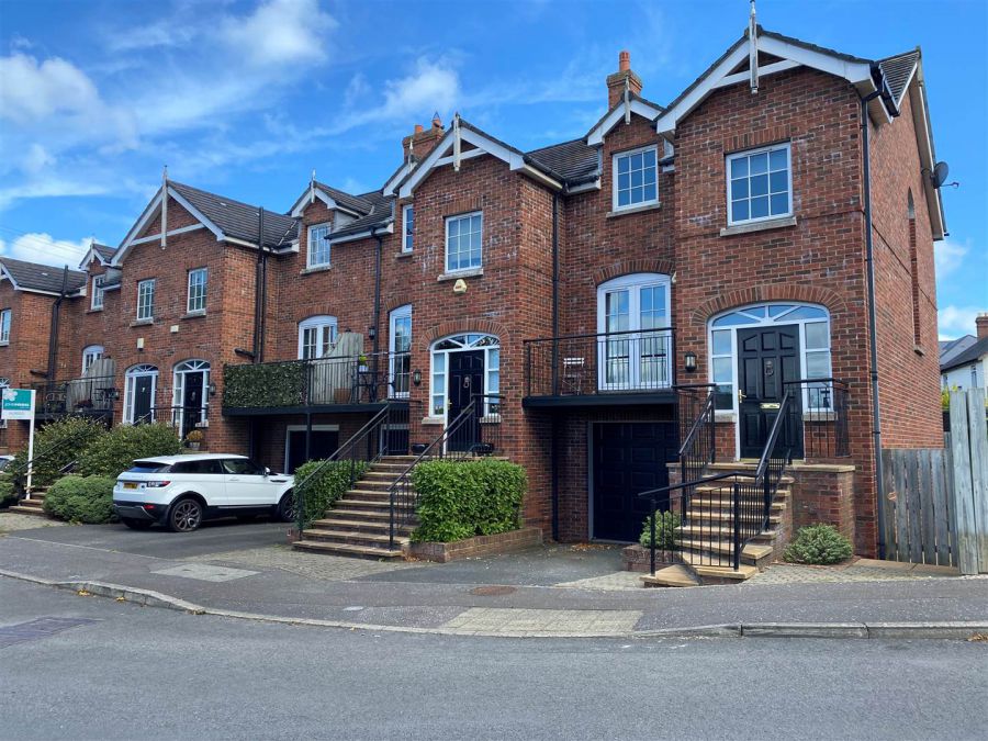 3 Priory Park, Off Bangor Road, Holywood, BT18 0LG