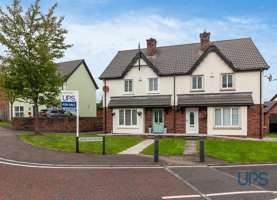 10 Lagmore View Way, Stewartstown Road, Dunmurry, BT17 0FP