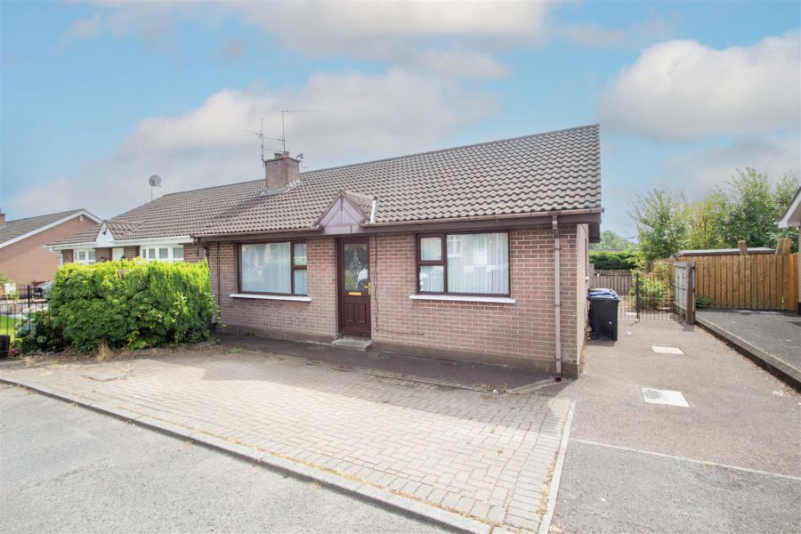 100 Hazelwood Avenue, Stewartstown Road, Belfast, BT17 0SZ