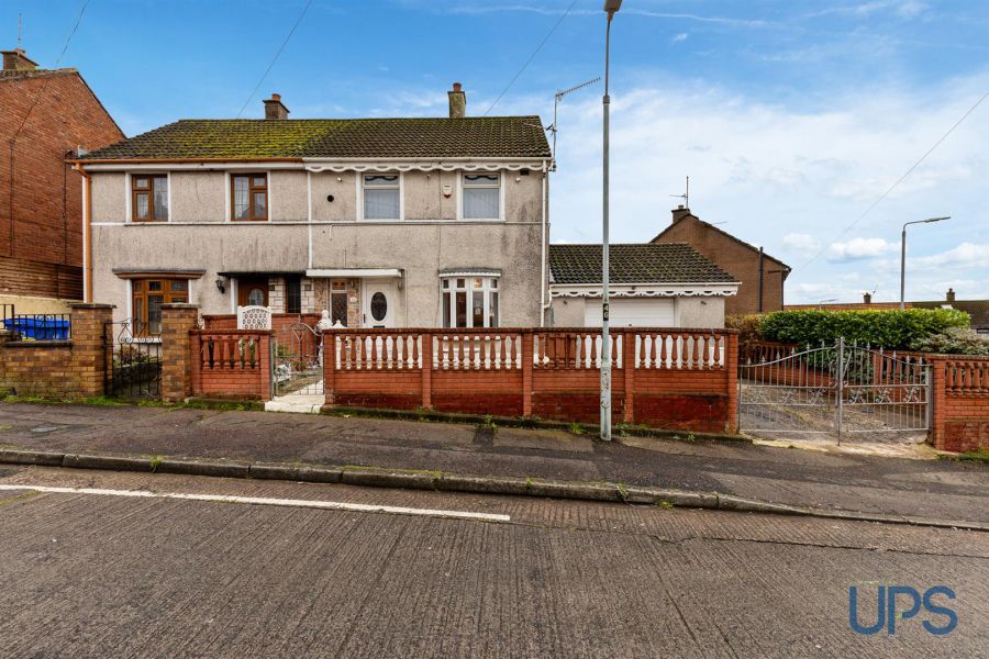 116 Monagh Road, Belfast, BT11 8EG