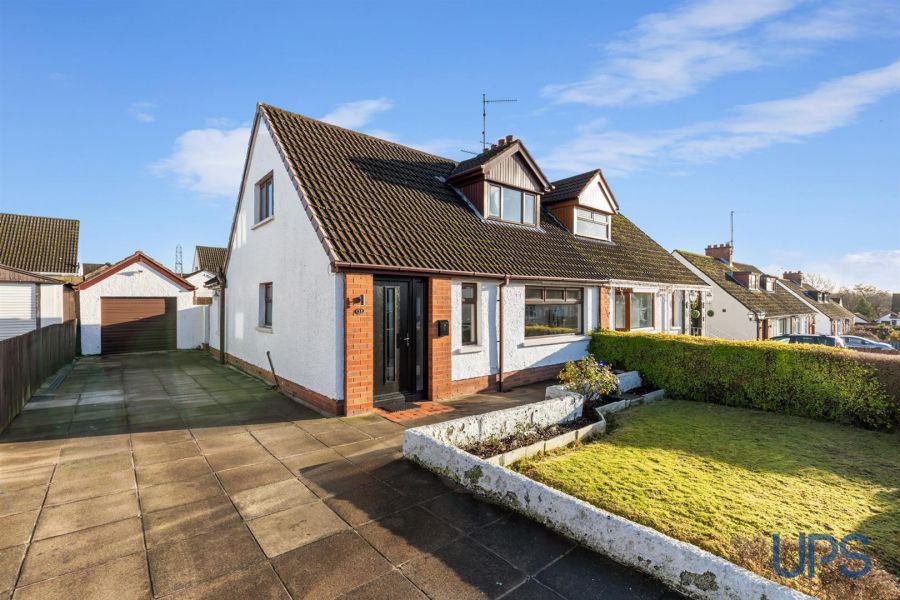 11 Ladybrook Drive, West Belfast, Finaghy Road North, BT11 9EZ