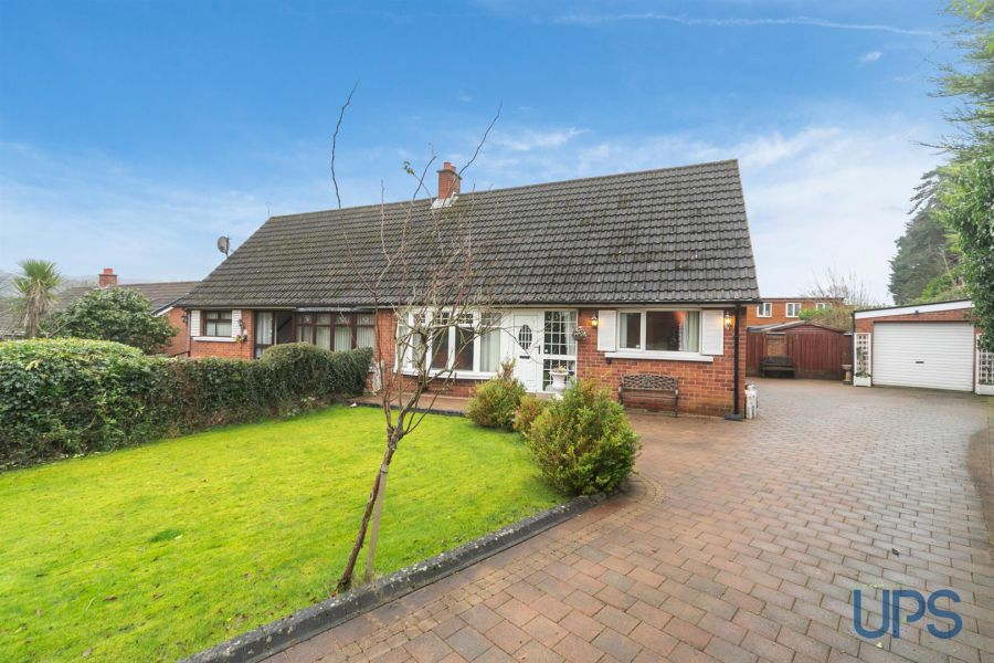 16 Credenhill Park, West Belfast, Upper Dunmurry Lane, BT17 0ES