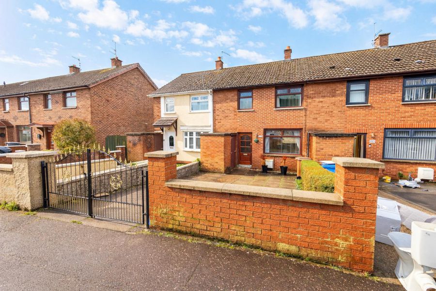 194 Lenadoon Avenue, Belfast, BT11 9HG