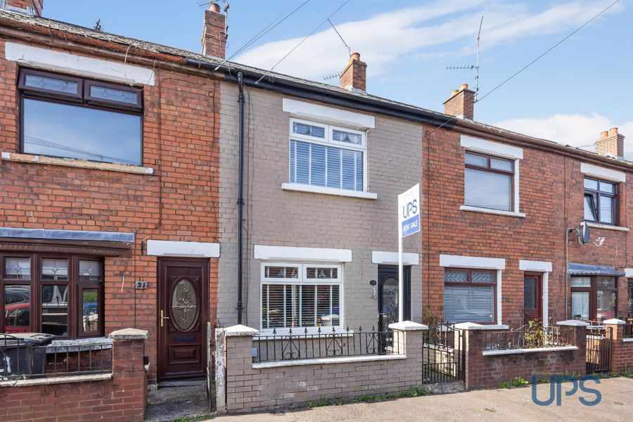 19 Iveagh Crescent, Falls Road, Belfast, BT12 6AW