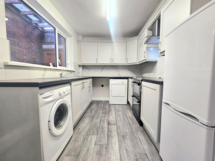 Cavendish Street, Belfast, BT12 7AU