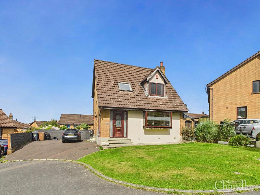 98 Laurelgrove Dale, Four Winds, Belfast, BT8 6ZF