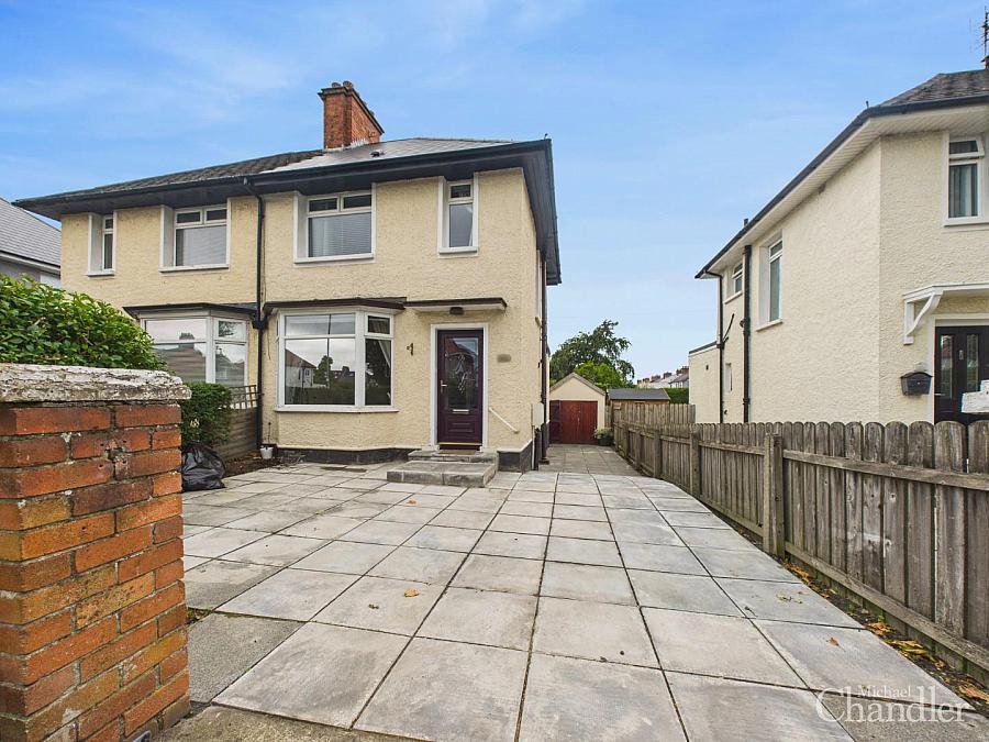 329 Castlereagh Road, Castlereagh, Belfast, BT5 6AA