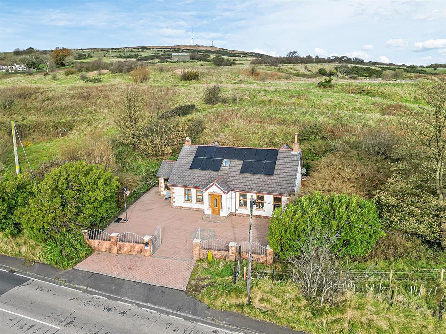 1085 Crumlin Road, Belfast, BT14 8RX