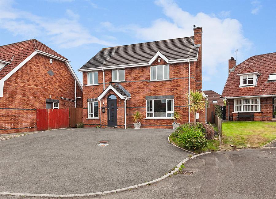 22 Brackenridge, Carrickfergus, BT38 8FW