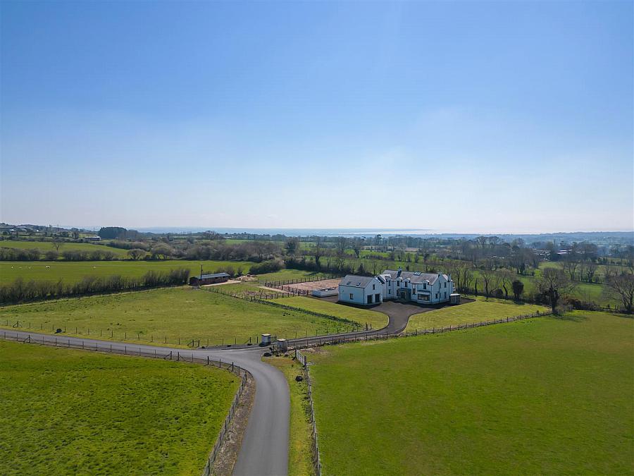 6 Eskylane Road, Antrim, BT41 2LL