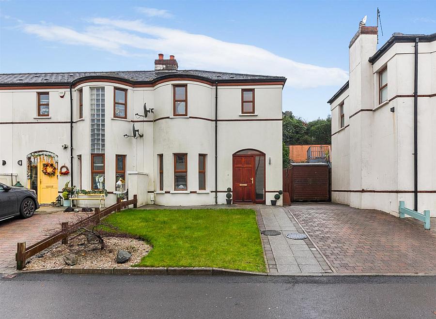 10 Collinbridge Manor, Newtownabbey, BT36 7YR