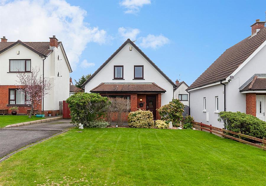 153 Broadlands, Carrickfergus, BT38 7BA