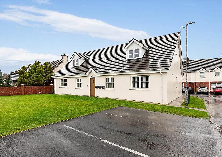 5 Ballycorr Green, Ballyclare, BT39 9DE
