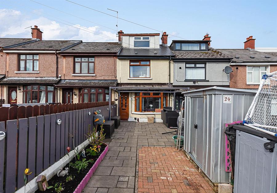 24 Strathroy Park, Belfast, BT14 7LP