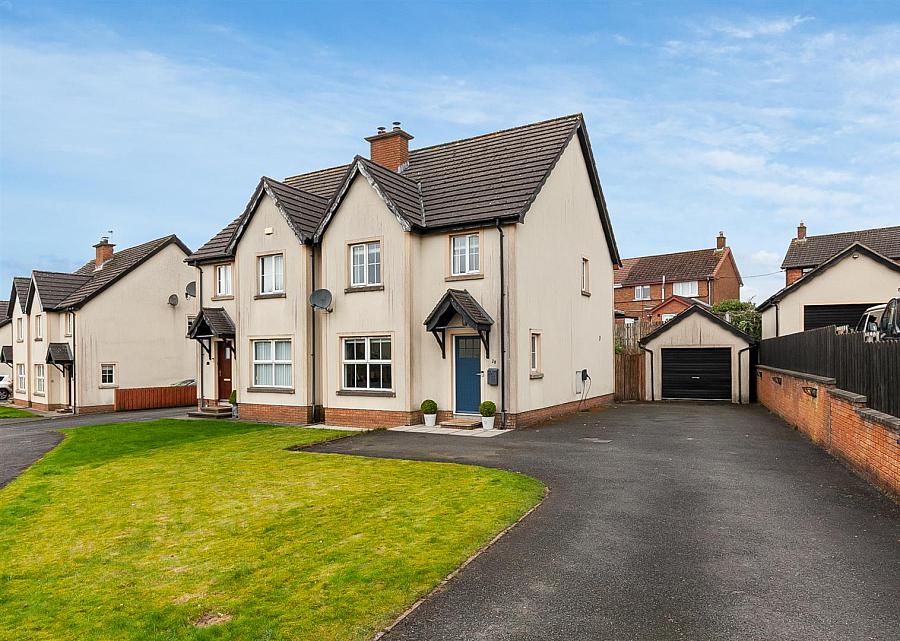 28 Castlebrook Avenue, Ballynure, BT39 9GX