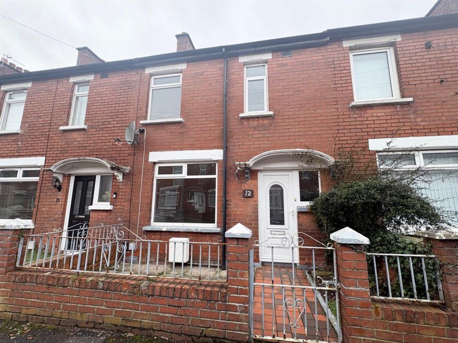12 Sefton Park, Belfast, BT4 1PN