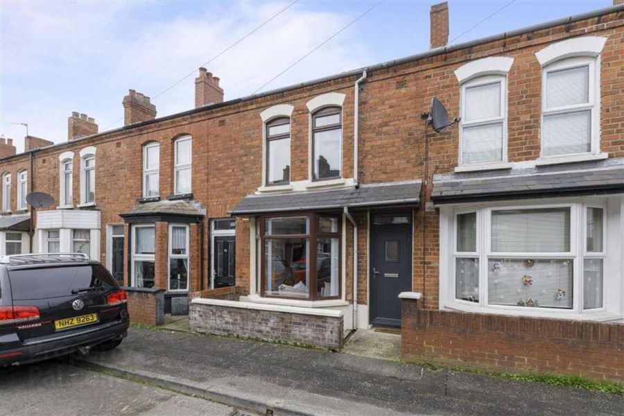 24 Hollycroft Avenue, Belfast, BT5 5JE