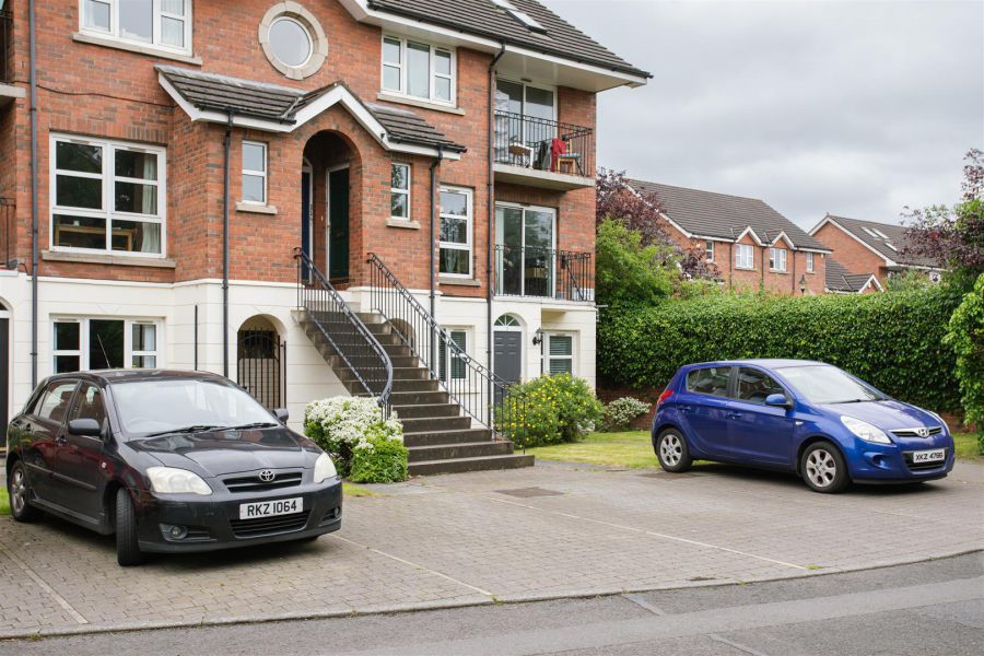 3 Ardenlee Court, Belfast, BT6 8QE